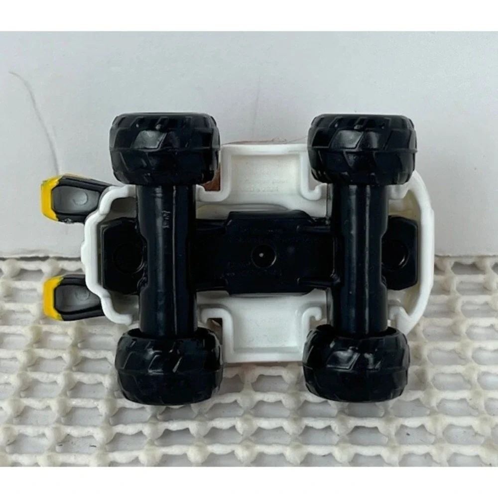 Donkey‎ Kong Kart Happy Meal Toy McDonalds 2024 White 3 inch DK Mario kart